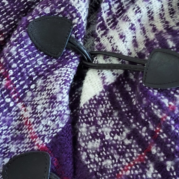 Plaid Purple Poncho - Picture 6 of 9